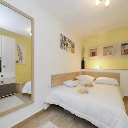 Rustic Retreat Zadar